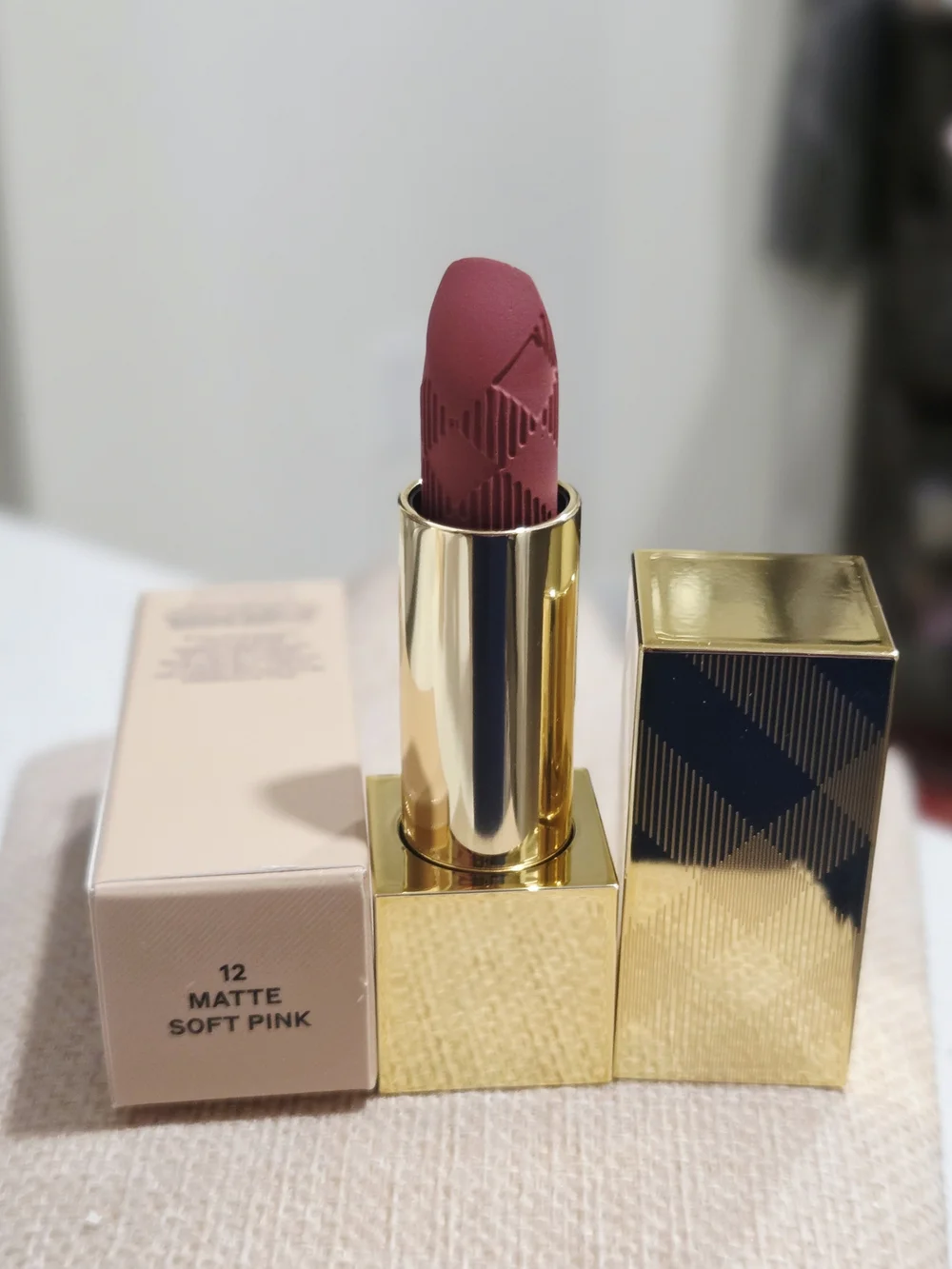 Burberry Matte Lipstick - Soft Pink (12)